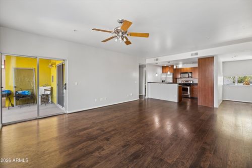 2011-1111 W University Dr, Tempe, AZ, 85281-3724 | Card Image