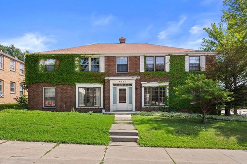 6533 W Center Street, Wauwatosa, WI, 53210 | Card Image