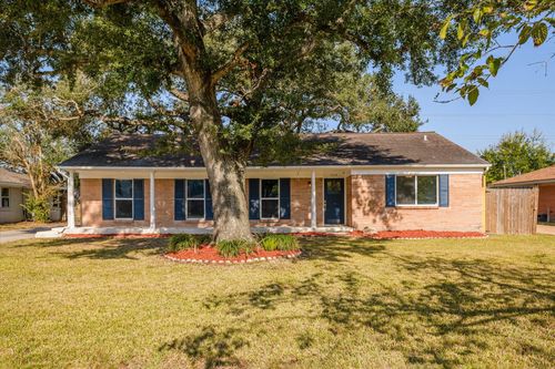 5258 Willowbend Blvd, Houston, TX, 77096-5232 | Card Image