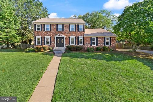 9696 Zimbro Ave, MANASSAS, VA, 20110-4270 | Card Image