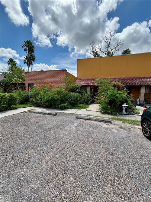 1-317 Bolivar Ave, Rancho Viejo, TX, 78575-9694 | Card Image