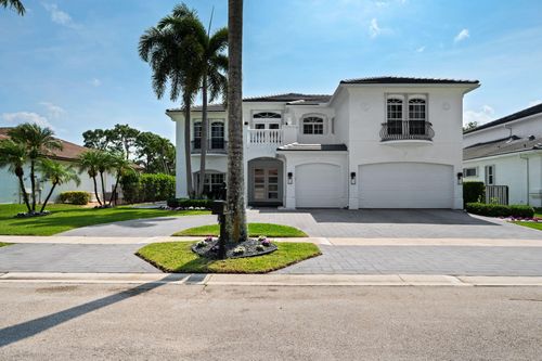 16014 Laurel Creek Dr, Delray Beach, FL, 33446-9555 | Card Image