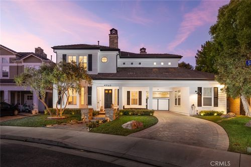 4965 Shelburne Dr, Huntington Beach, CA, 92649-6404 | Card Image