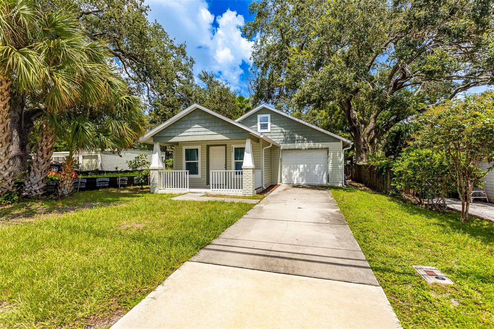 4th Ave, Largo, FL 33770