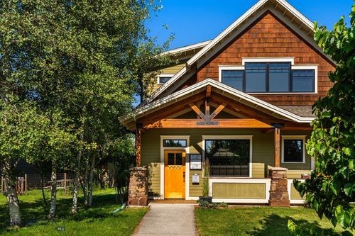 205 N Bozeman Ave, Bozeman, MT, 59715-3633 | Card Image