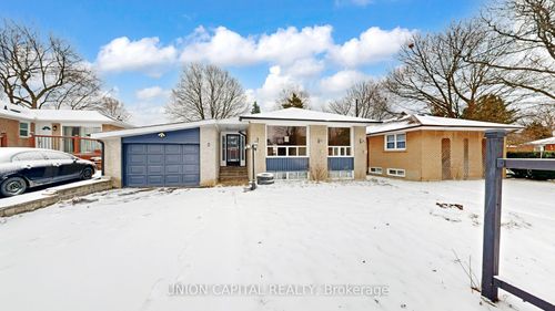 3 Valia Rd, Scarborough, ON, M1E3V9 | Card Image