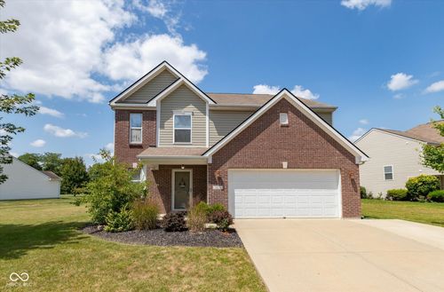 5826 Brookstone Dr, Indianapolis, IN, 46234-3243 | Card Image