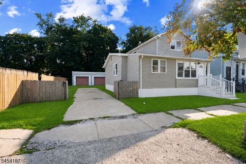 229 Parkinson Ave, Trenton, NJ, 08610-5409 | Card Image