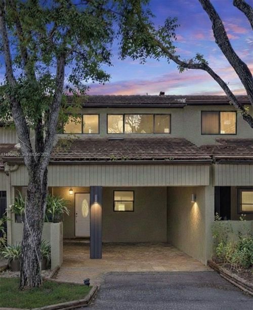 2-3831 Estepona Ave, Doral, FL, 33178-2342 | Card Image