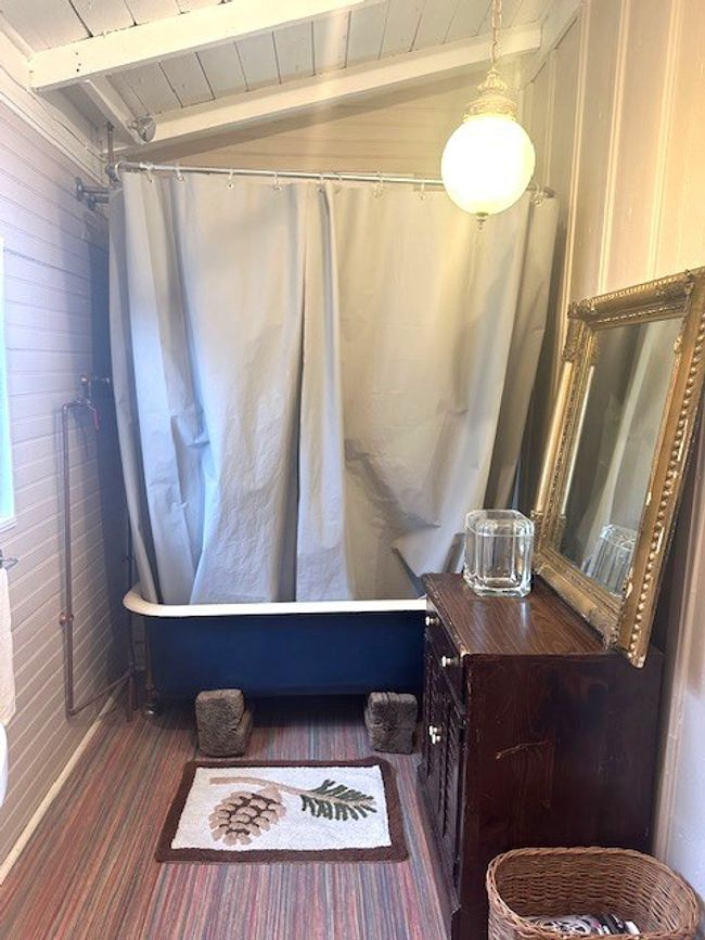 404 E Hackberry St, House other with 2 bedrooms, 1 bathrooms and null parking in Sanderson TX | Image 6