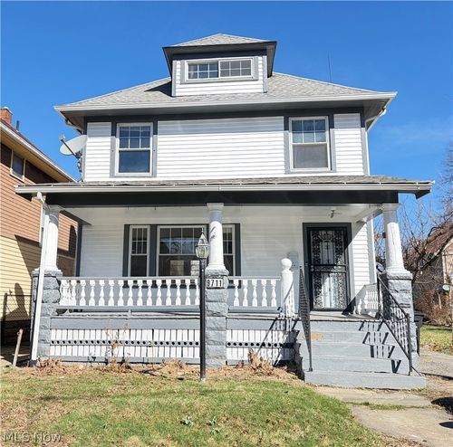 9711 Parmelee Ave, Cleveland, OH, 44108-2853 | Card Image