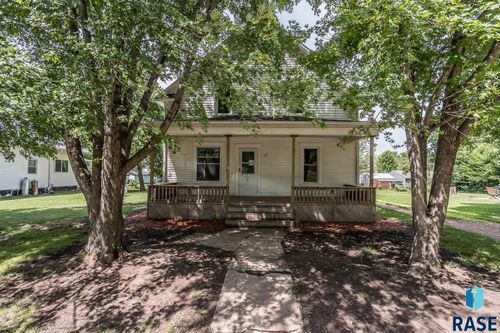 217 Clark Ave, Irene, SD, 57037 | Card Image