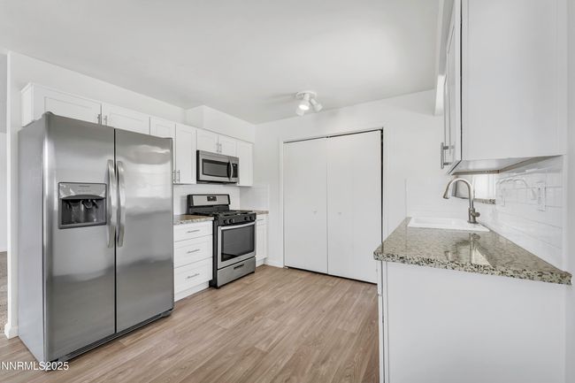 190 E Cedar St, House other with 3 bedrooms, 2 bathrooms and 3 parking in Fernley NV | Image 15