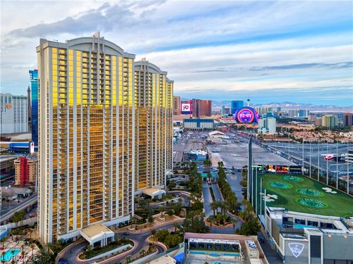 218-135 E Harmon Ave, Las Vegas, NV, 89109-4503 | Card Image