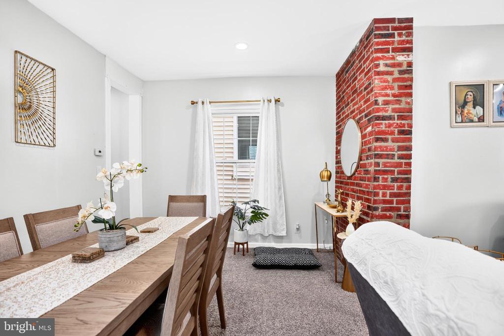 Residential in SUNBURY 5