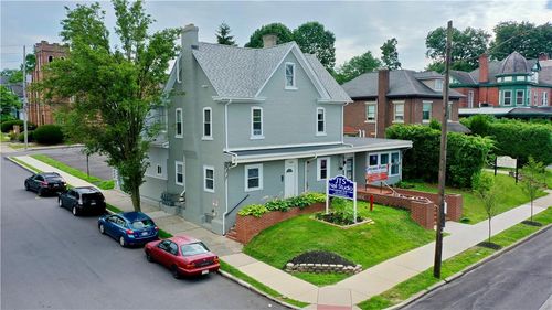 4-801 W Broad St, BETHLEHEM, PA, 18018-5264 | Card Image