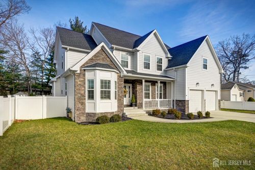 28 Clayton Ave, Monroe, NJ, 08831-8604 | Card Image