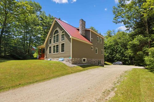 418 Killington Rd, Killington, VT, 05751-9830 | Card Image