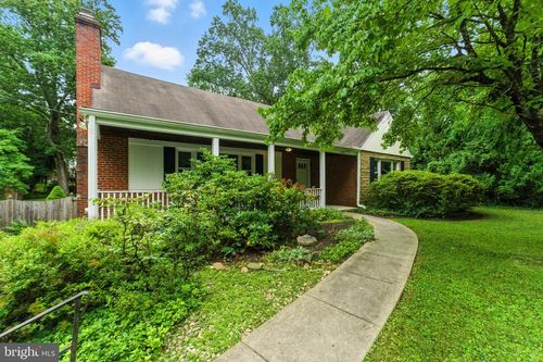 12807 Two Farm Dr, Silver Spring, MD, 20904-2935 | Card Image