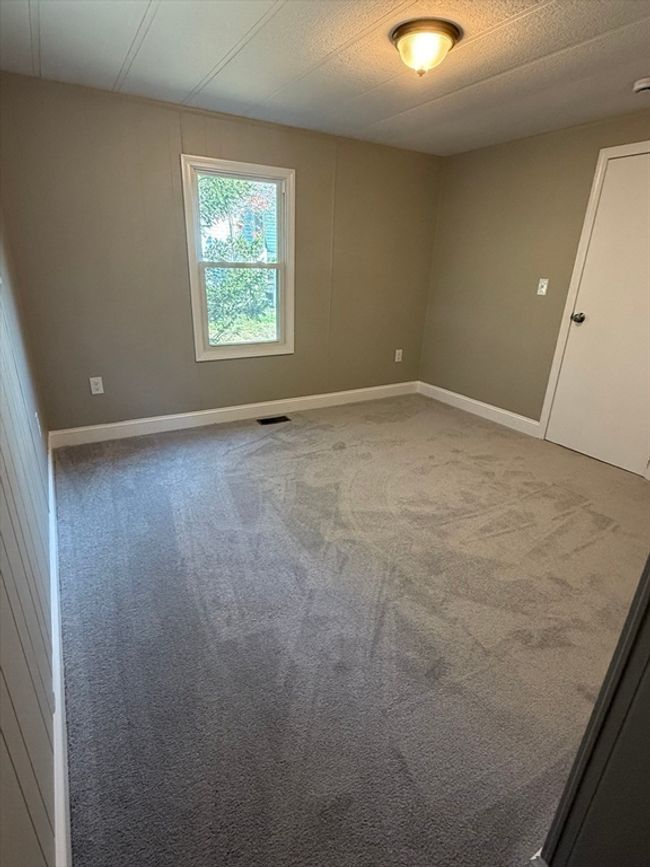 7 Silver Birch Ln, House other with 2 bedrooms, 2 bathrooms and 5 parking in Kingston MA | Image 15