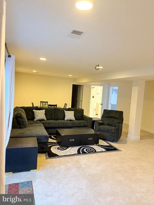 basement-5675 Spriggs Drive, WOODBRIDGE, VA, 22193 | Card Image