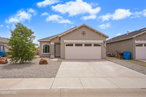 11620 Flor Gloriosa Dr, Socorro, TX, 79927-2206 | Card Image