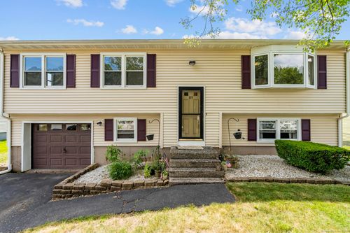 83 Julia Terrace, Middletown, CT, 06457 | Card Image
