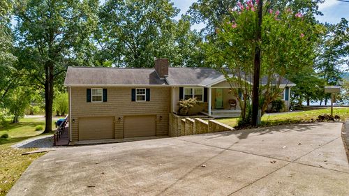 230 Cherokee Loop, Eddyville, KY, 42038-7556 | Card Image