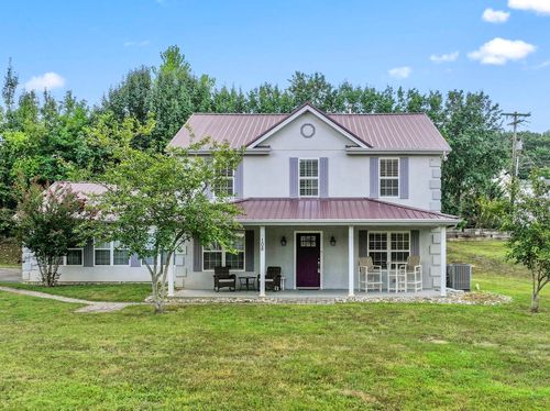 108 Lake Valley Rd, DICKSON, TN, 37055-1428 | Card Image