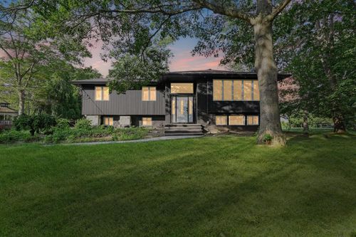 4 Wintergreen Dr, Melville, NY, 11747-1810 | Card Image
