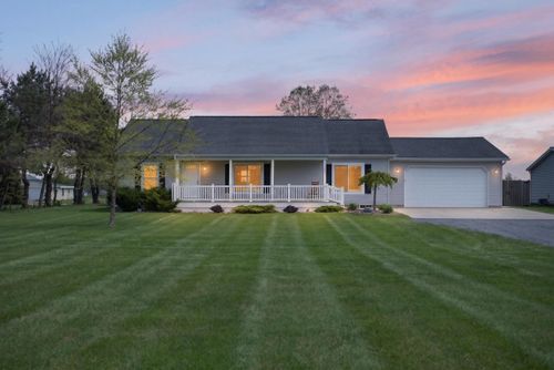 2545 Wolf Lake Rd, Grass Lake, MI, 49240-9424 | Card Image