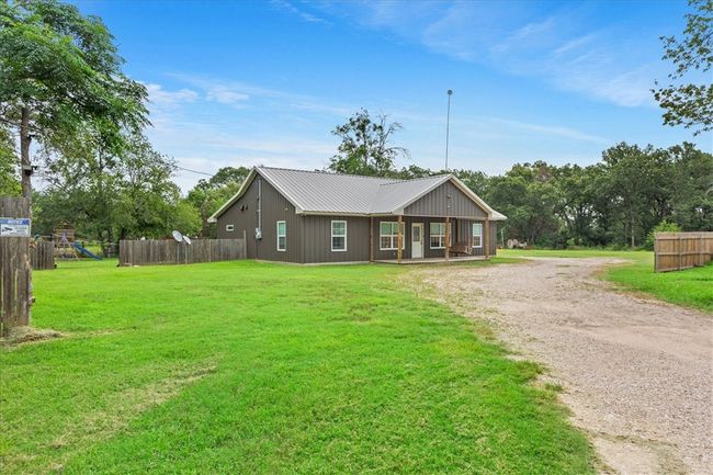 465 Frostdale Dr, House other with 3 bedrooms, 2 bathrooms and null parking in Elm Mott TX | Image 4