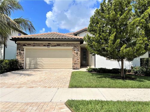 9444 Glenforest Dr, NAPLES, FL, 34120-5347 | Card Image