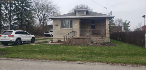 105 Powell St, East Pittsburgh, PA, 15112-1608 | Card Image