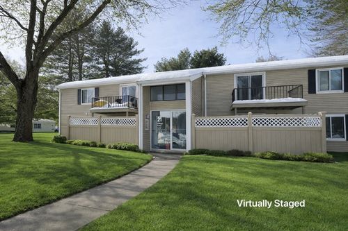 apt-4-21 Village Rock Ln, Natick, MA, 01760-5714 | Card Image