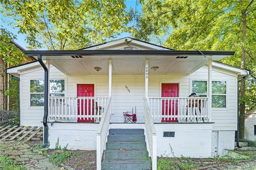 2008 Joseph E Boone Blvd Nw, Atlanta, GA, 30314-1121 | Card Image