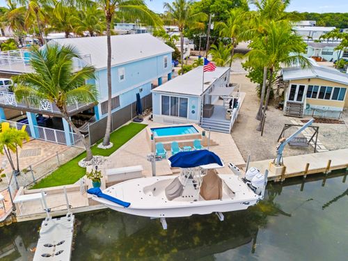 933 Tropical Ln, Key Largo, FL, 33037-2815 | Card Image