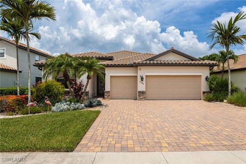 20446 Black Tree Ln, ESTERO, FL, 33928-6458 | Card Image