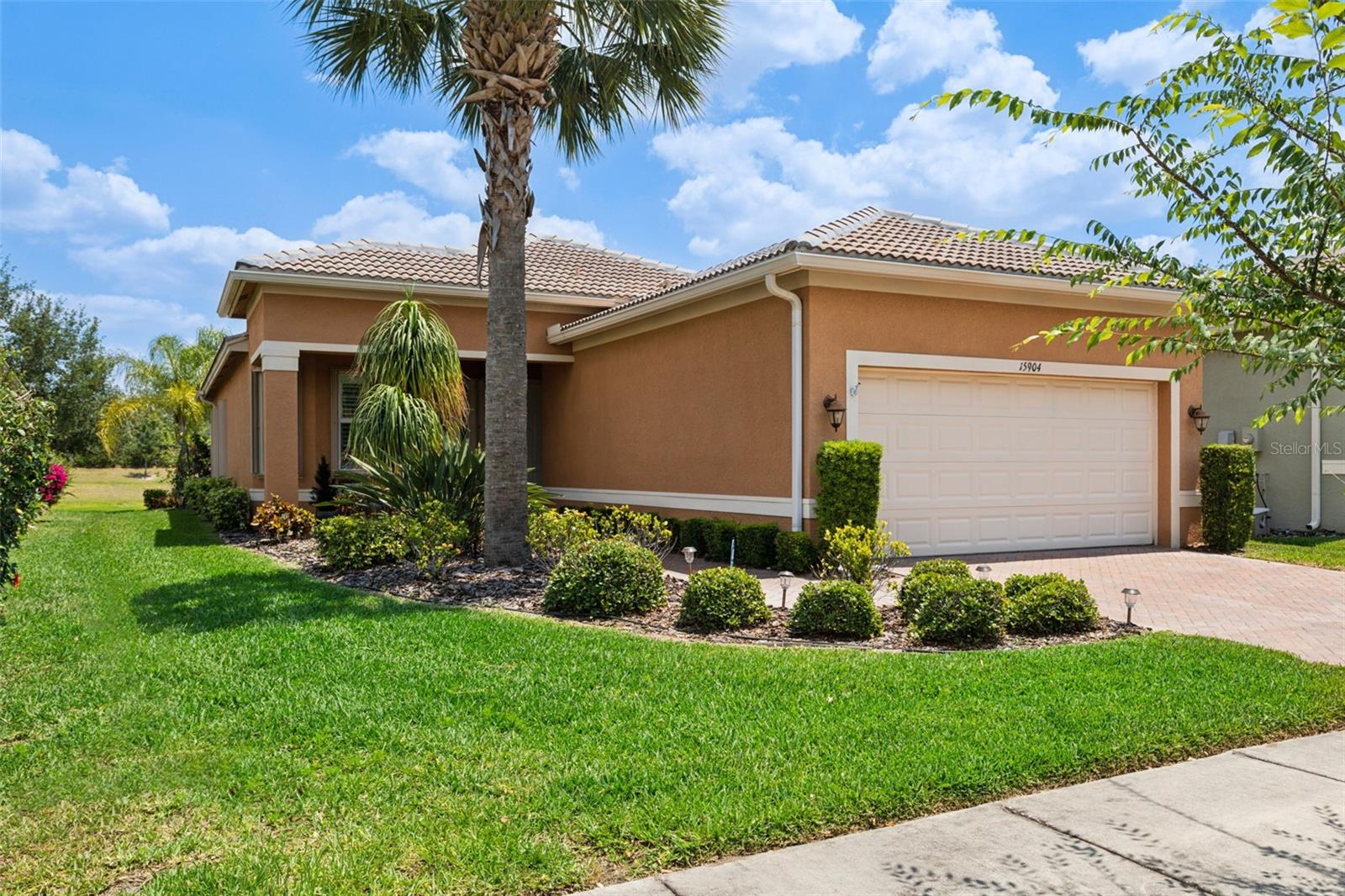 Amber Falls Dr, Wimauma, FL 33598