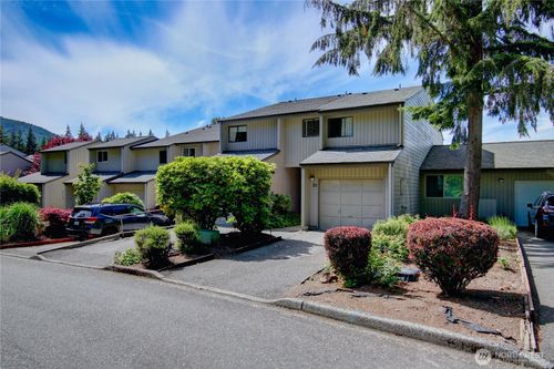 31-1 Lake Louise Dr, Bellingham, WA, 98229-2782 | Card Image