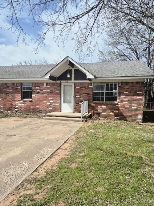 108 S E Ave, Bixby, OK, 74008-4526 | Card Image