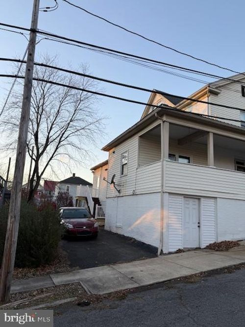 a-1 W High St, HANCOCK, MD, 21750 | Card Image