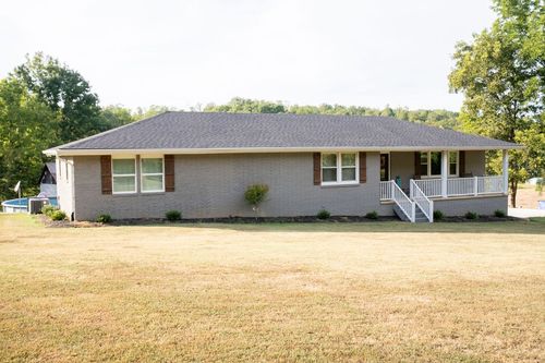 1801 Garrett Rd, Charlotte, TN, 37036-5301 | Card Image