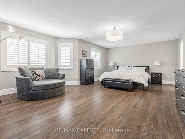 215 Thomson Creek Blvd, House other with 5 bedrooms, 4 bathrooms and 3 parking in Woodbridge ON | Image 23