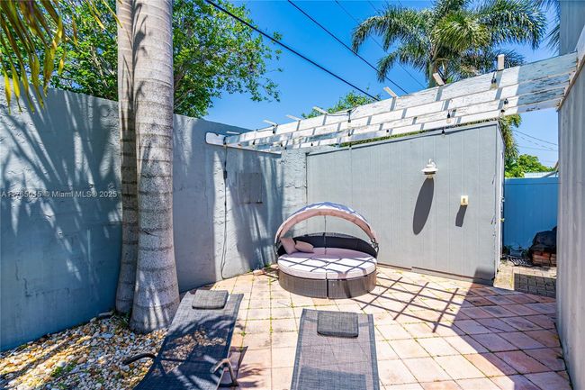 1635 Se 8 Th Ave, House other with 3 bedrooms, 2 bathrooms and null parking in Deerfield Beach FL | Image 43