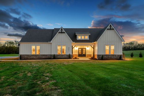 3001 Midland Acres Dr, Bell Buckle, TN, 37020-2012 | Card Image