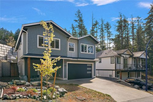 649 Frederic Rd, Langford, BC, V9C3X3 | Card Image