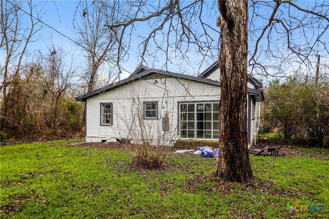 318 Durr St, House other with 3 bedrooms, 1 bathrooms and null parking in Marlin TX | Image 5