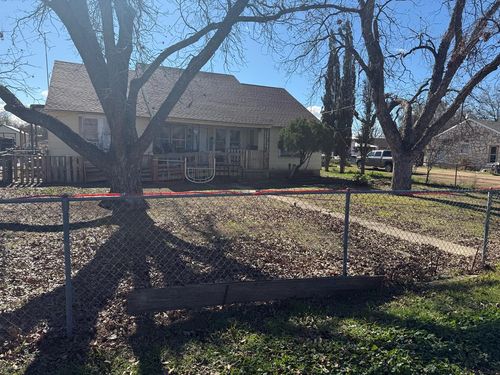 53 E 39th St, San Angelo, TX, 76903-2151 | Card Image