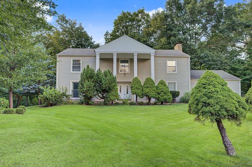 6 Dogwood Rd, Rolling Meadows, IL, 60008-2334 | Card Image